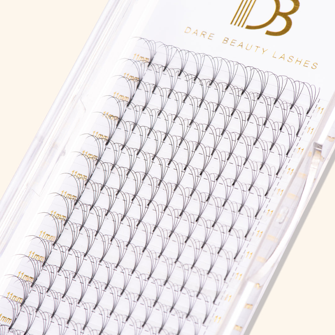 4D Short Stem Premade Volume Fans Eyelash Extensions 0.07MM