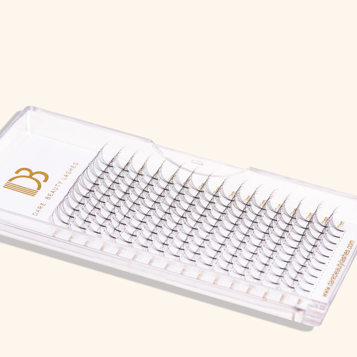 4D Short Stem Premade Volume Fans Eyelash Extensions 0.07MM